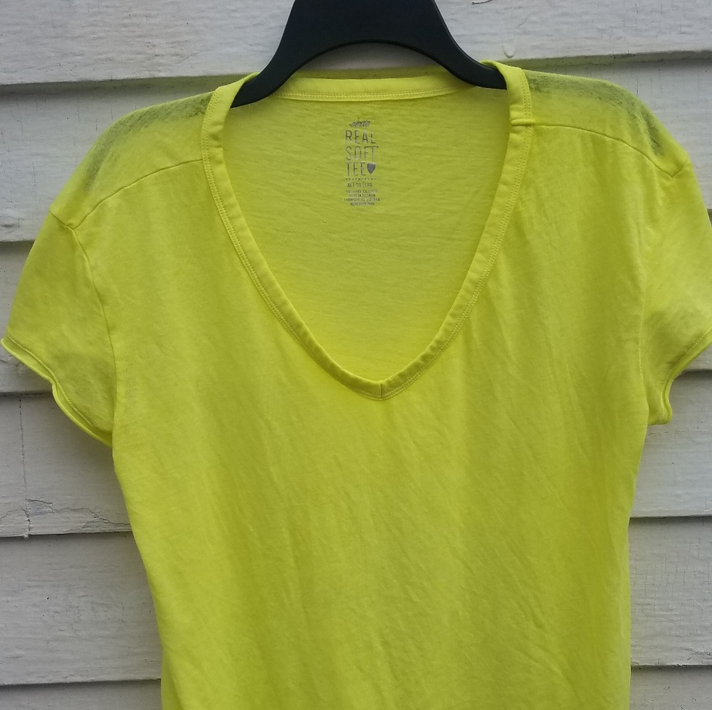 AERIE Neon T shirt Size XL